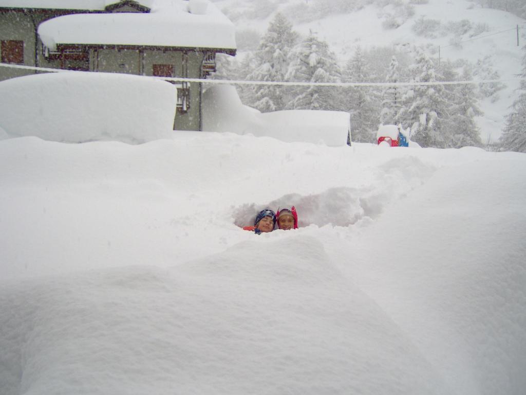 Ferienwohnung Casa Grande Pragelato Exterior foto